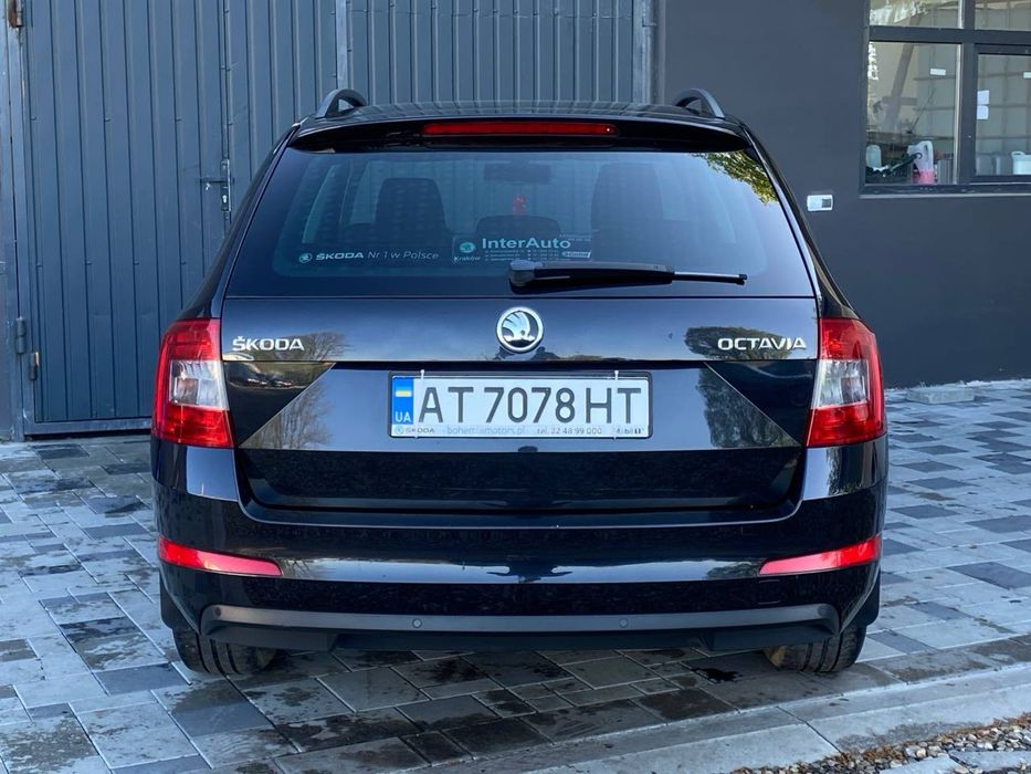 Автомобіль Skoda a7
