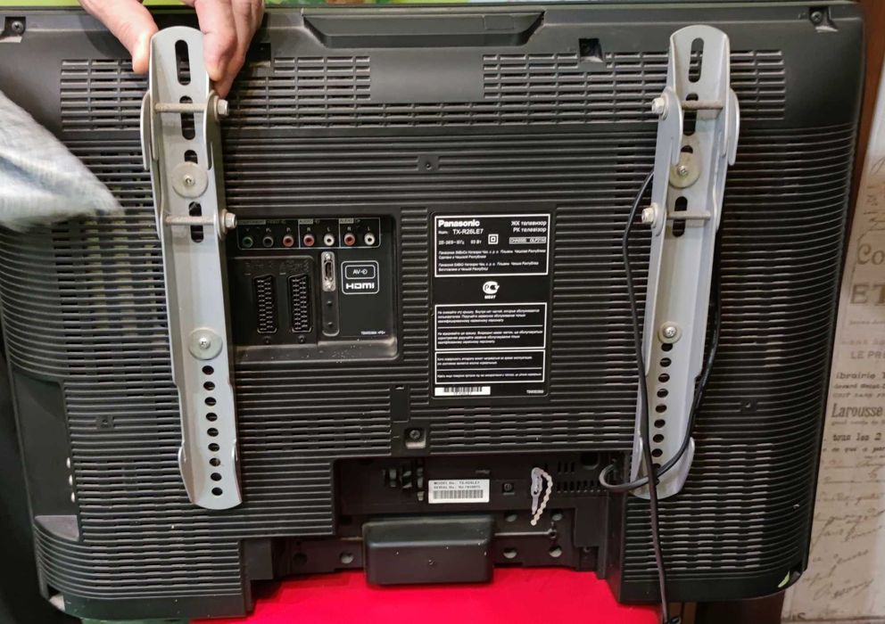 Телевізор Panasonic TX-R26LE7