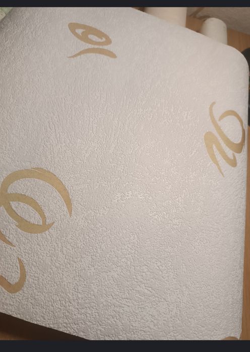 Залишки вінтажних шпалер для колажу печворк