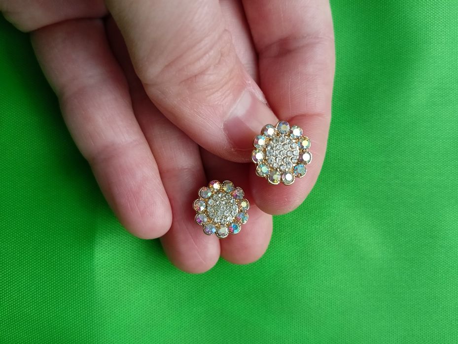 Kolczyki sztyfty srebrno- opalizujące