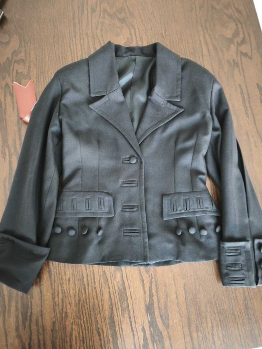 Traje Académico Feminino UMinho T34 + Capa 140cm + Tricórnio 54