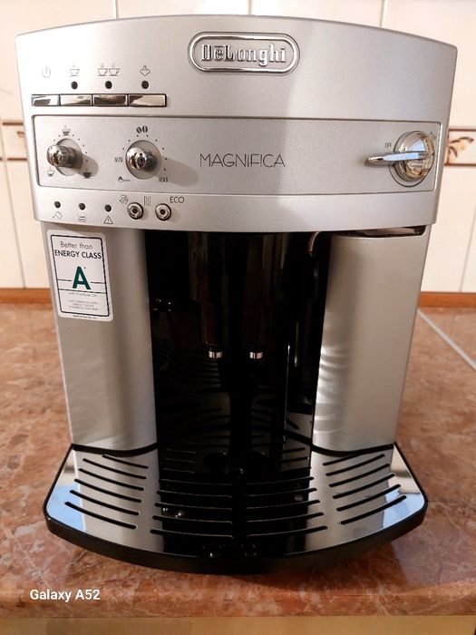 Кофе машина Delonghi 3000