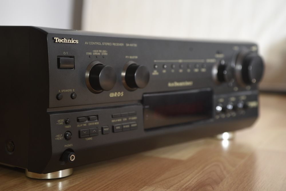Wzmacniacz Technics SA-AX730