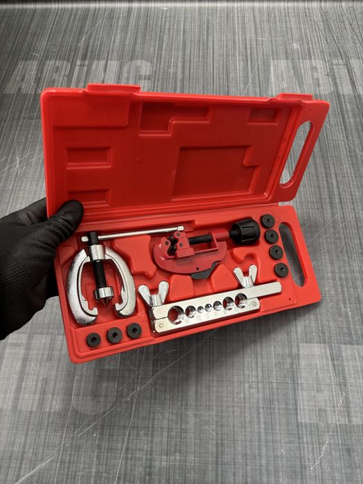 Набір для розвальцювання гальмівних трубок 5-16 мм  FT3061 Falon-Tech