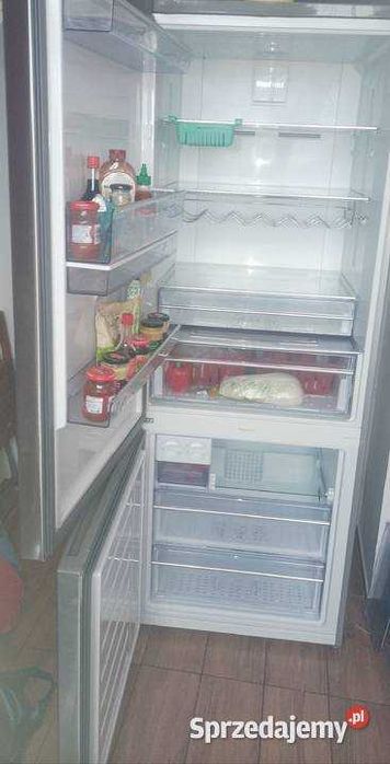 Lodówka Beko CNE520E23ZDX z dispenserem wody