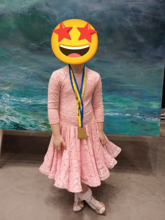 Бальне плаття на ріст 116-122 .