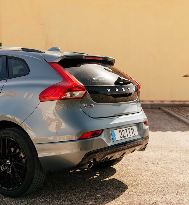 Volvo V40 Cross-Country D4