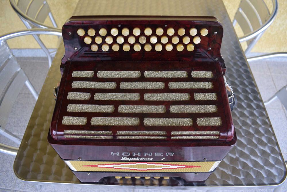 Concertina Hohner Norma III 3 Voz. Fa# La# La#