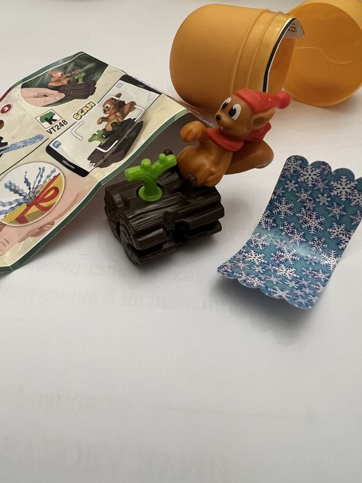 Кіндер новорічний, різдвяний 2024