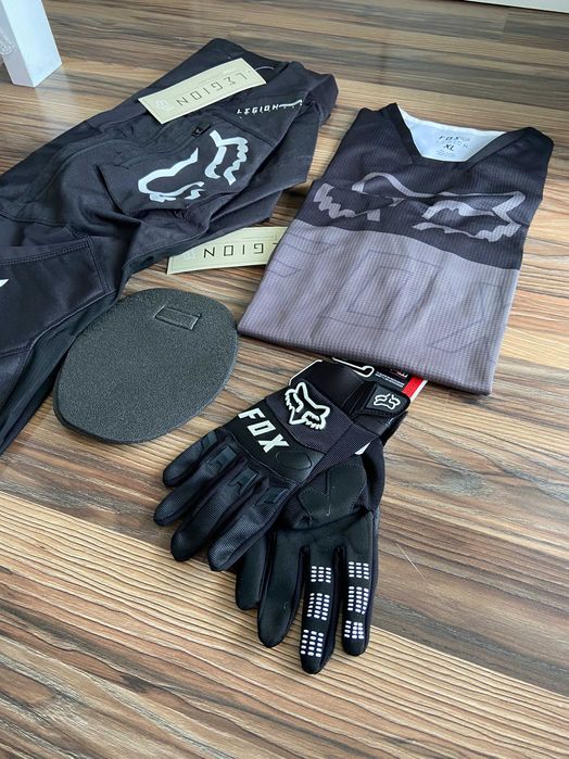 Strój Strój FOX MX Legion (Black)(cross,quad,enduro,mtb,dh)