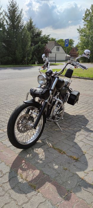 Suzuki Intruder 1400, rok 2000