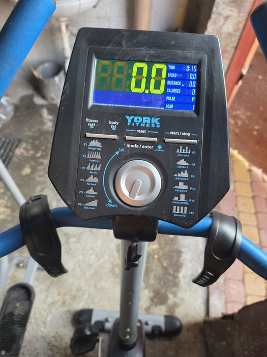 Rower treningowy magnetyczny York C202 + zapasowe paski