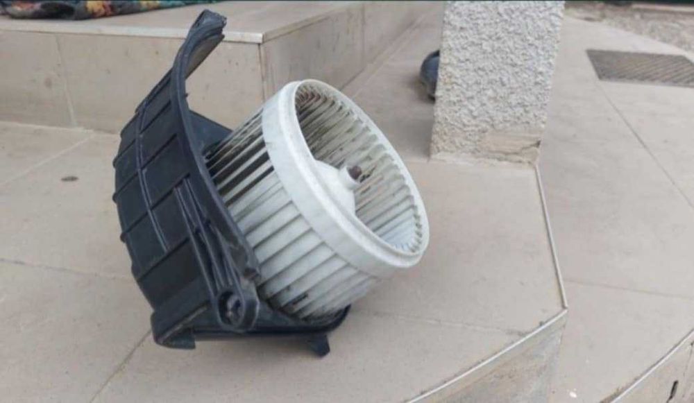 вентилятор печки рено мастер