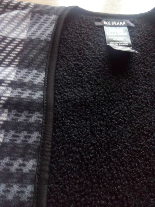 Продам пончо - накидку IKE BEHAR