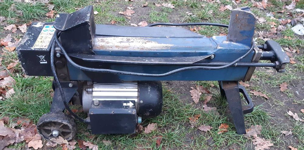 Łuparka, Rębak elektryczny Einhell