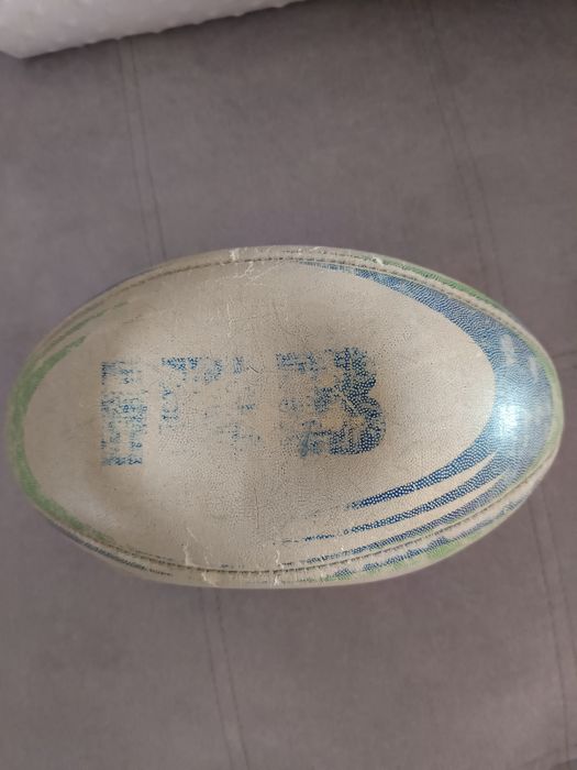 Bolas autênticas de rugby