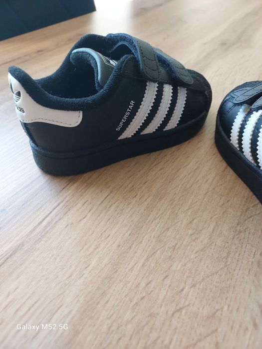 Adidas Superstar 23,5