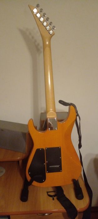 Продам електрогітару тигрова  Jackson Dinky