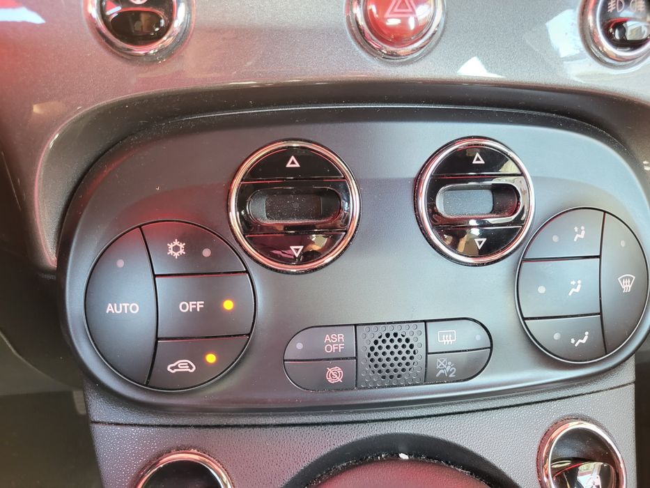 Fiat 500C Híbrido Dolcevita 38000 KM