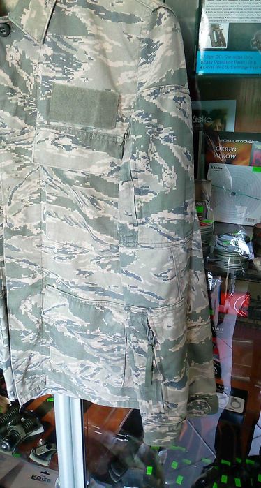 Bluza US Air Force Coat Airman`s Battle USAF Tiger Stripe r M-R