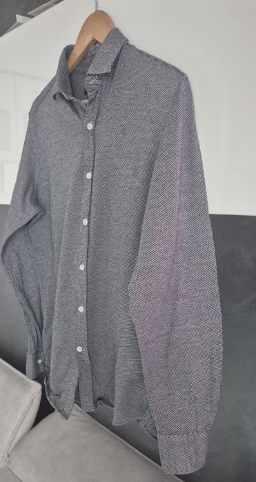 Koszula męska Massimo Dutti rozmiar M

- stan: idealny 

- rozmiar: z