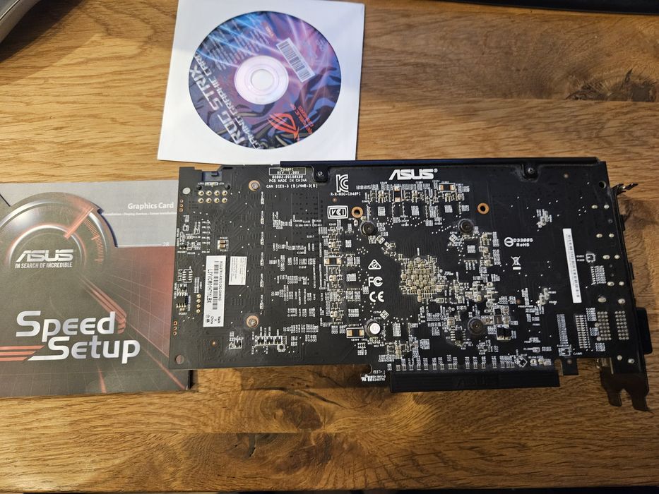 Karta graficzna Asus rog AMD RX-570 8Gb VRAM używana