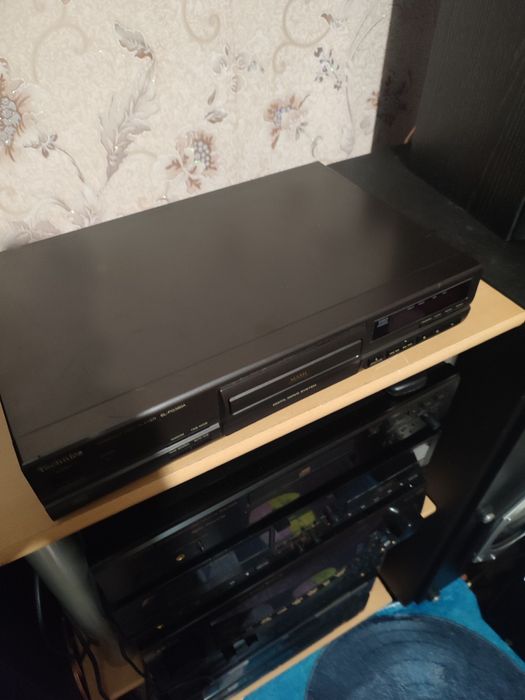 Cd-плеер techniсs SL-PG380А.