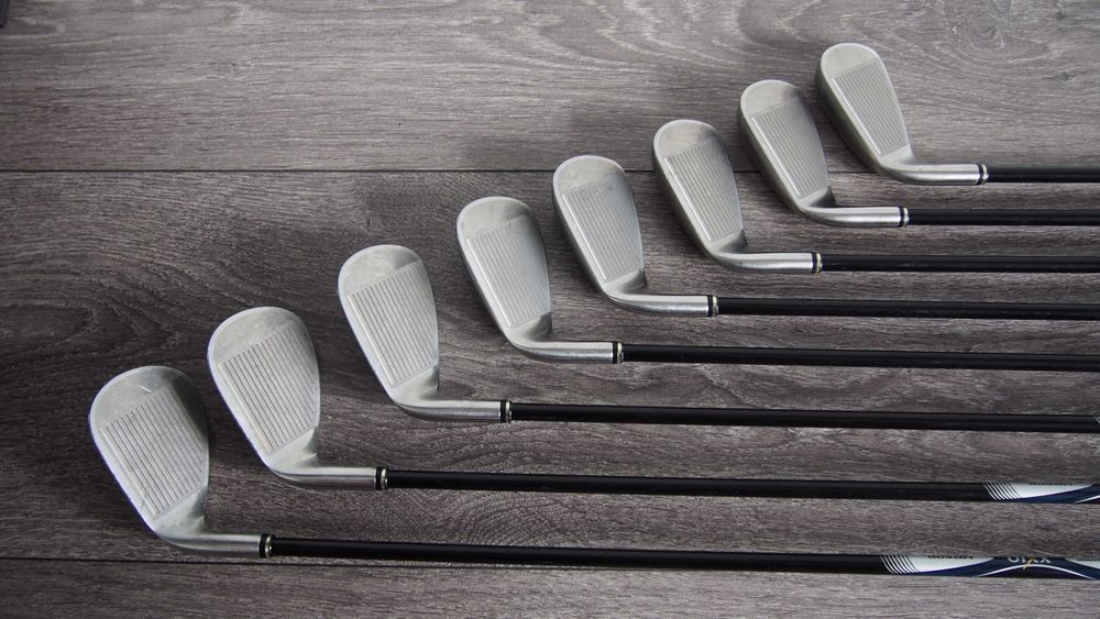 Kije do golfa Zestaw golfowy XXIO Premium idealny dla początkujących regular