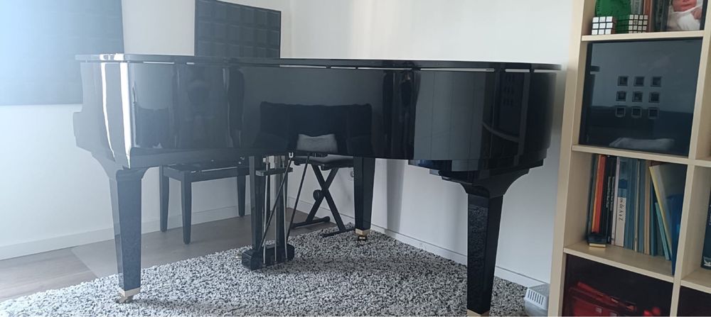 Piano Yamaha GB1