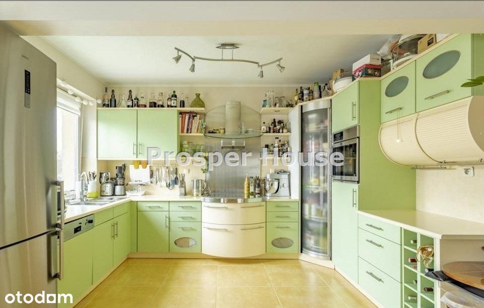 Penthouse, blisko Wat, las