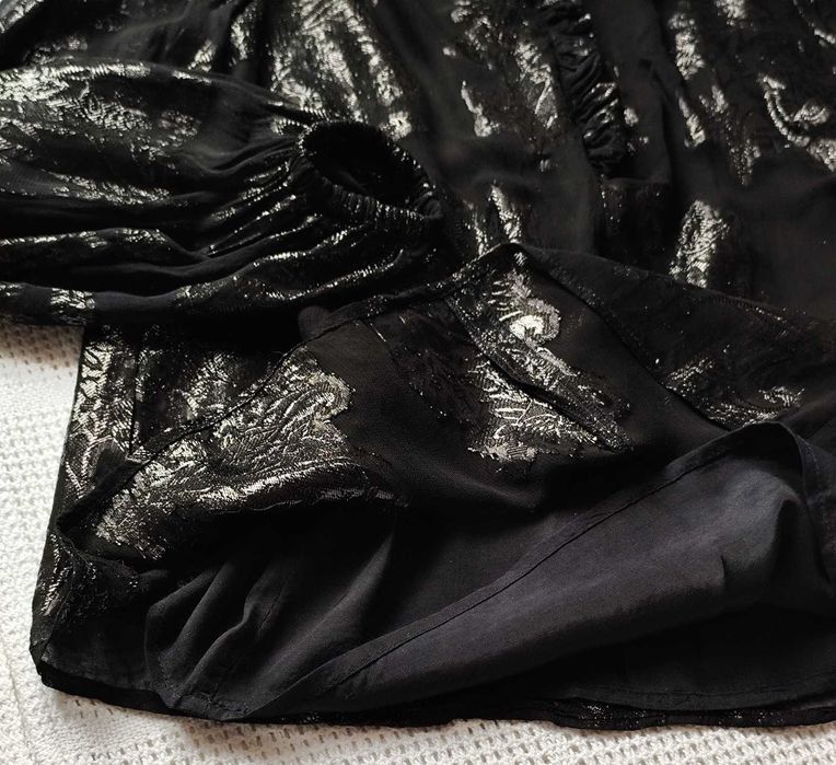 Marie Philippe 100% Wiskoza błyszcząca czarna srebrno brokatowa bluzka