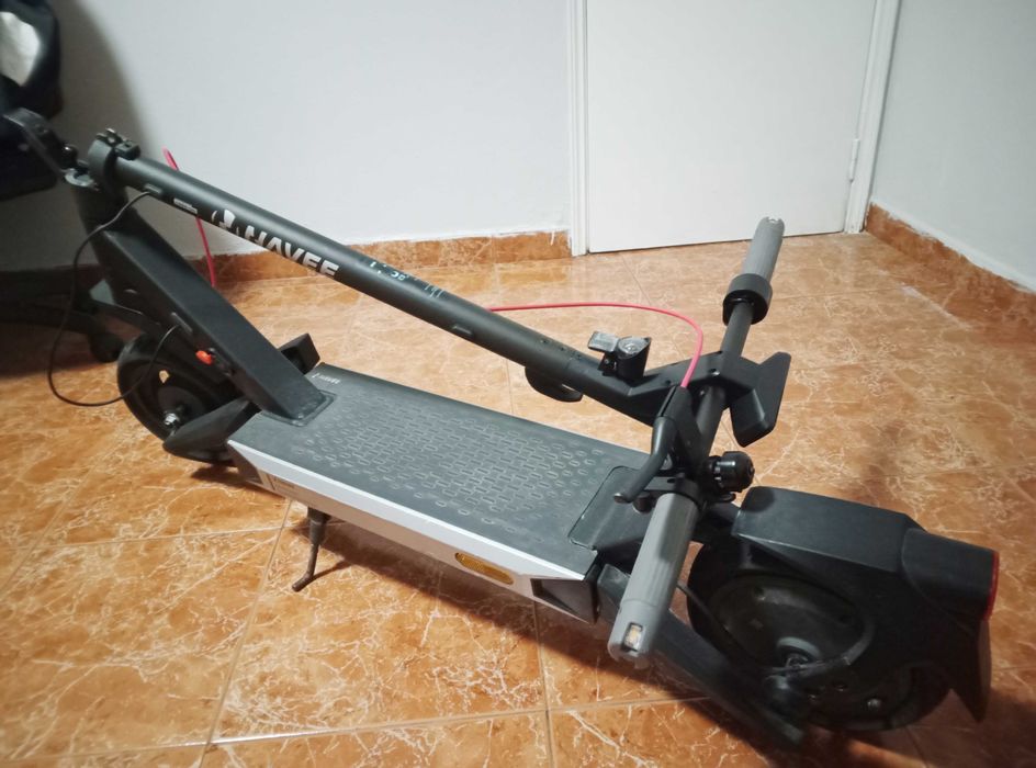 Vendo Trotinete NAVEE Excelente estado