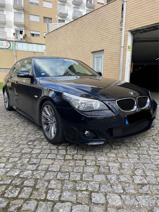 BMW e60 530.