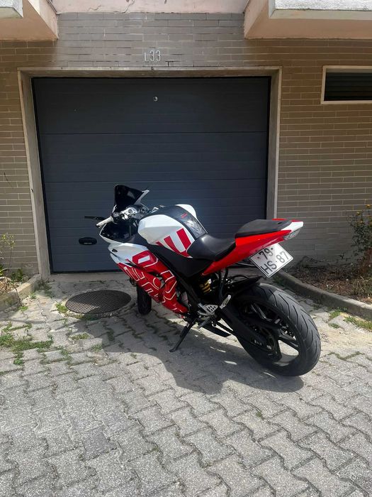Yamaha yzf r125 2009