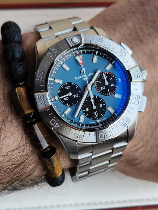 Breitling Avenger B01 Chronograph 44 2023r. / Gwar. do 2031r
