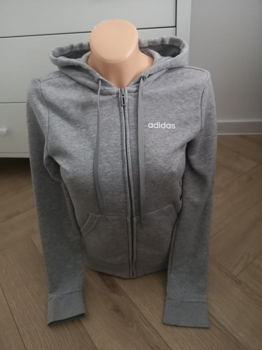 Szara bluzka z kapturem rozpinana Adidas