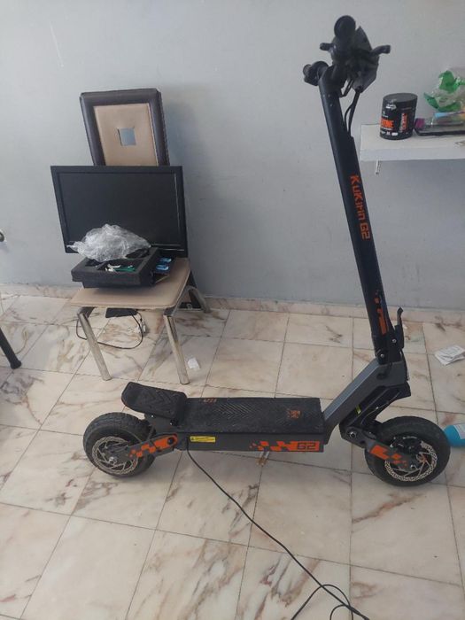 Vendo trotinete  eletrica kukirin G2 2025 com carregador
