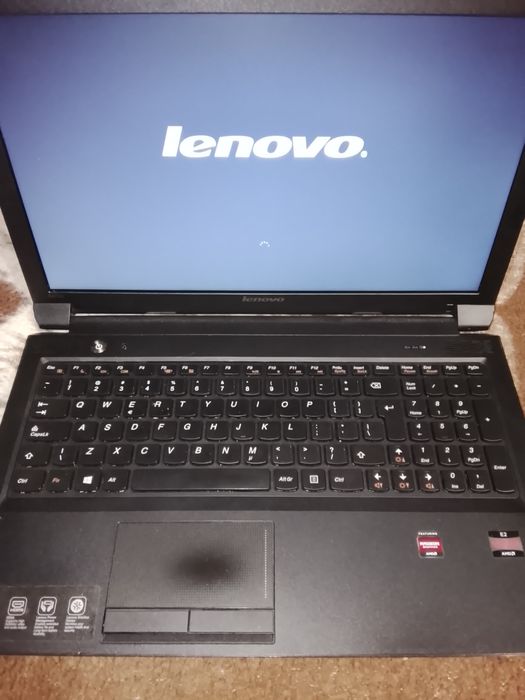 Laptop Lenovo AMD