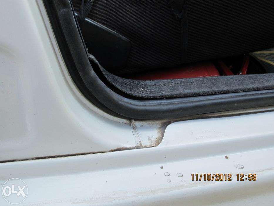 Уплотнители дверей дверные уплотнители багажника Audi 80/90 B3/B4.