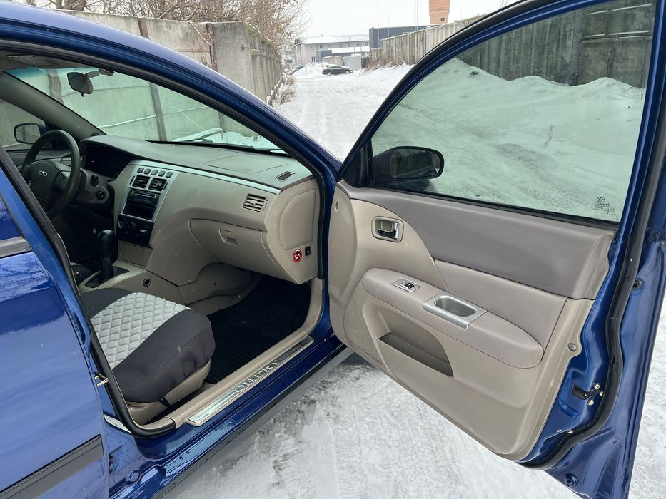 Продам Chery Elara