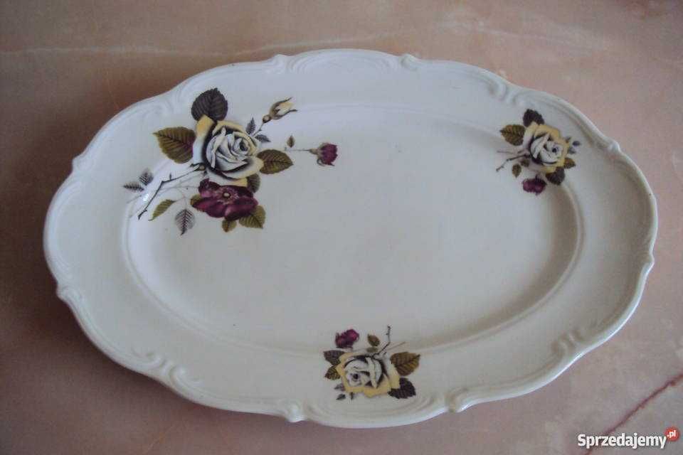 PRL  - Porcelana Bogucice z sygnaturą