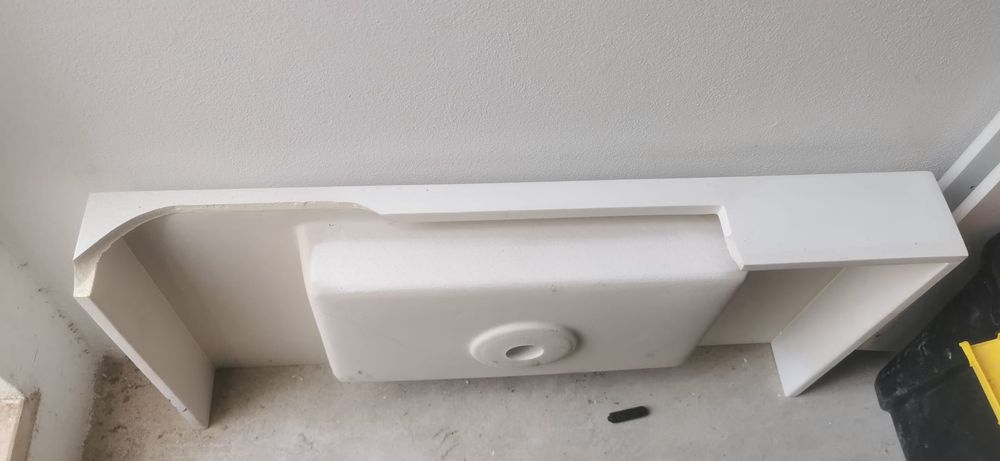 Lavatório com defeito