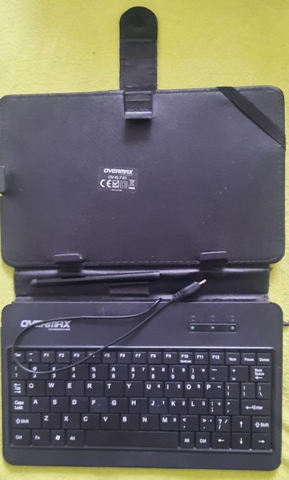 Etui i klawiatura do tableta overmax 7 cali QWERTY na USB