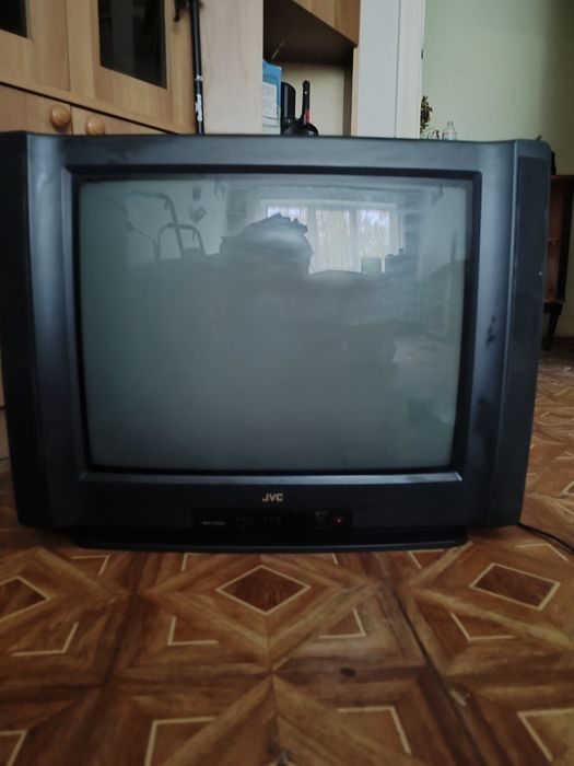 Телевізор фірми JVC