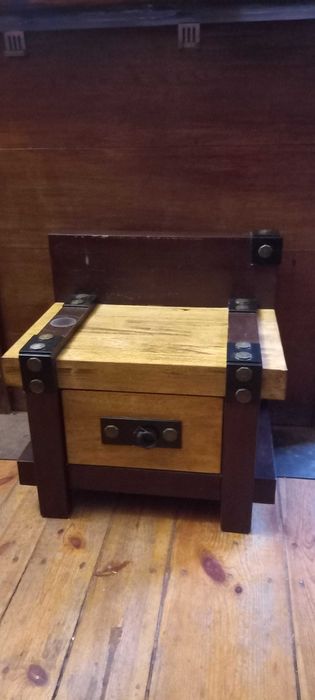 szafka nocna w stylu japonskim