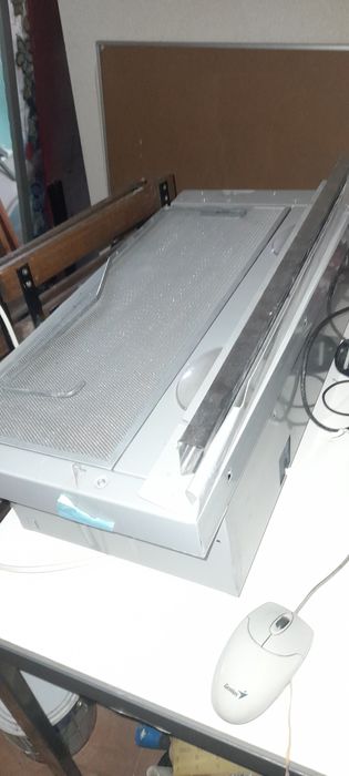 Fogão e exaustor como novos