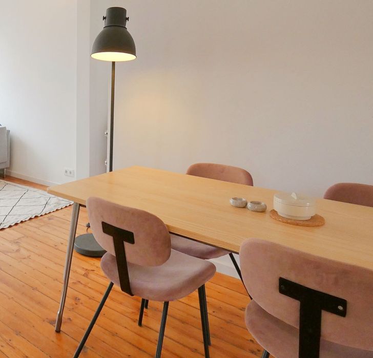 Mesa 6 pessoas de madeira com pé estilo industrial