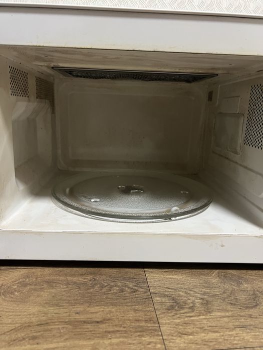 Продам sumsung мікрохвильовку б/у