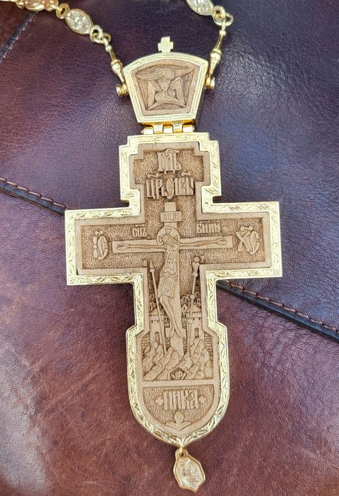 Крест ручной работы