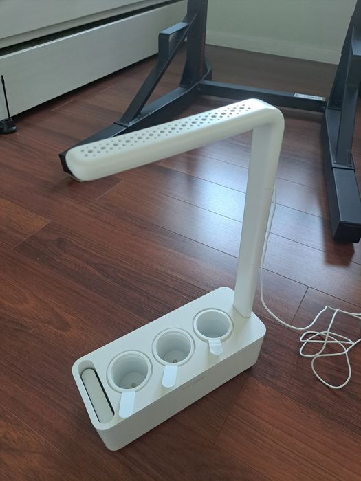 Smart Garden 3 com pouco uso